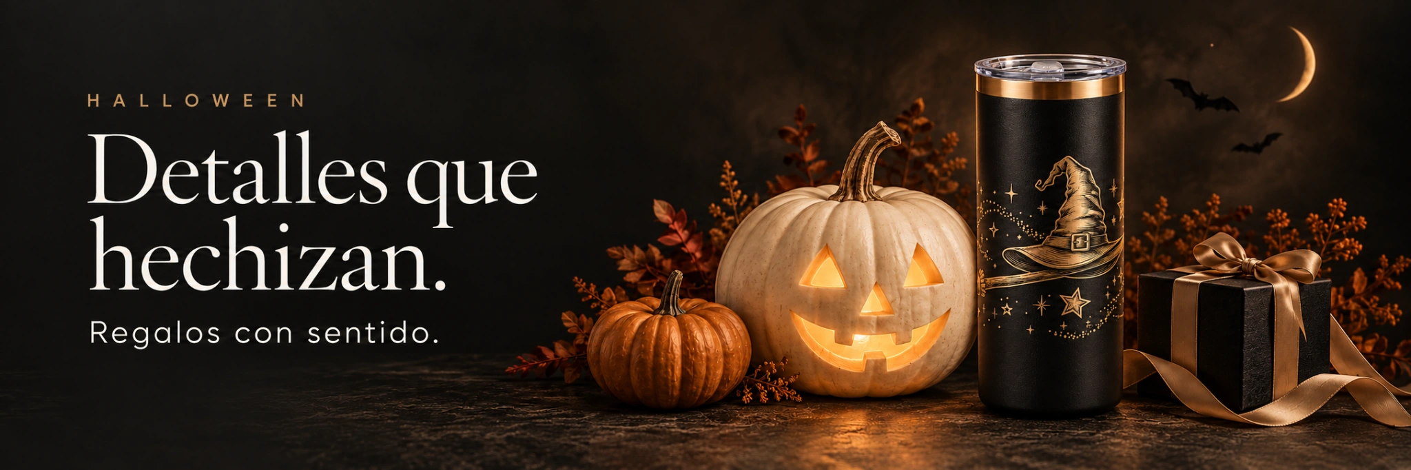 Halloween. Detalles que hechizan. Regalos con sentido. Vaso temático, calabazas y caja de regalo.